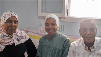 مرتضى منصور يفاجئ الطالبة عائشة بعد إعلانها حبها للزمالك: عضوية شرفية لها ولأسرتها