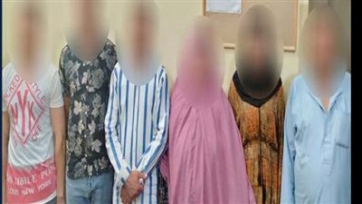 القبض على المتهمين الـ 6 بقطع كف يد وتمزيق شاب وسط مقابر التبين | فيديو