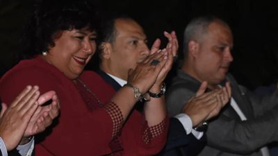 المسرح الروماني بالإسكندرية يحتفي بأم كلثوم وبليغ حمدي بحضور وزيرة الثقافة| صور 