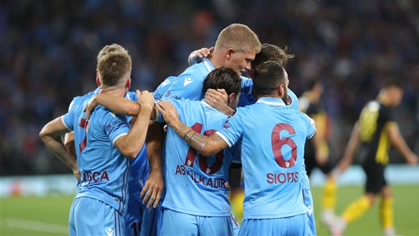 لاعبو طرابزون سبور