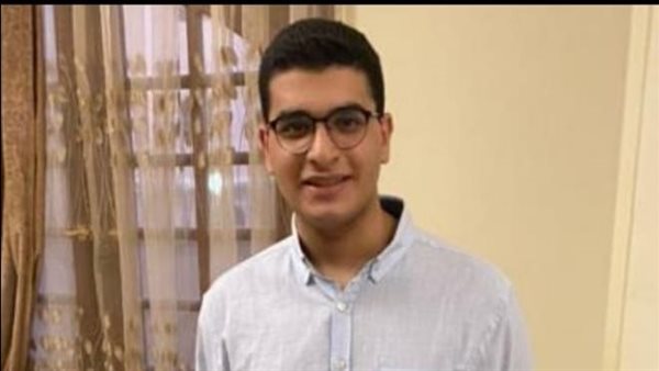 الطالب محمود مجدي