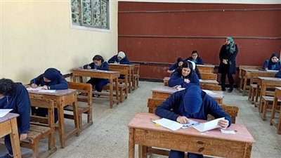 هل تظلمات الثانوية العامة بتجيب نتيجة؟.. وزير التعليم يجيب