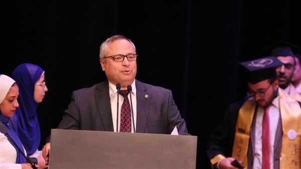 الدكتور حسين أبو