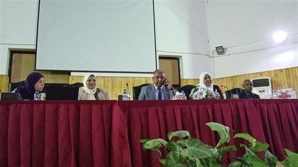 ندوة تثقيفية حول