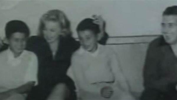 هند رستم من منزل