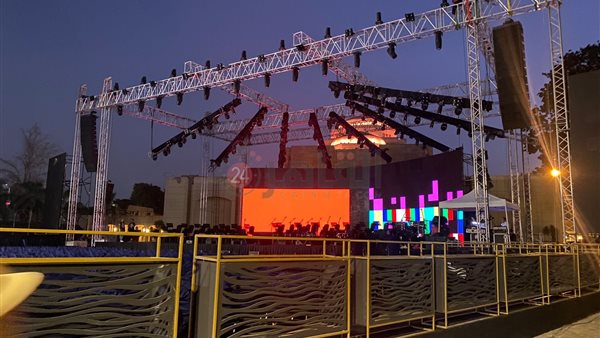 استعدادات حفل كاظم