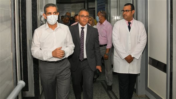 محافظ الغربية يتفقد