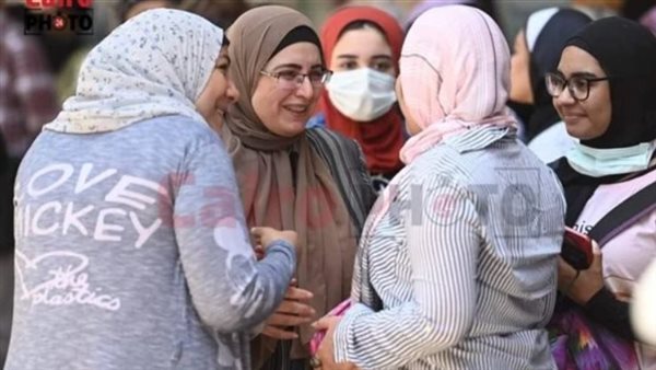 طالبات الثانوية العامة