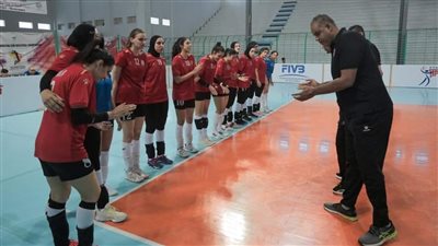 طائرة الأهلي سيدات يدعم صفوفه بصفقتين ويجدد عقود 4 لاعبات