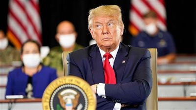 محكمة أمريكية تغرّم الرئيس الأمريكي السابق مليون دولار لرفعه دعوى ضد هيلاري كلينتون