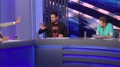 مشادة ساخنة على الهواء وسباب متبادل بين رضا عبد العال وسمير كمونة