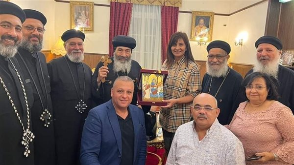 مطران بورسعيد يستقبل