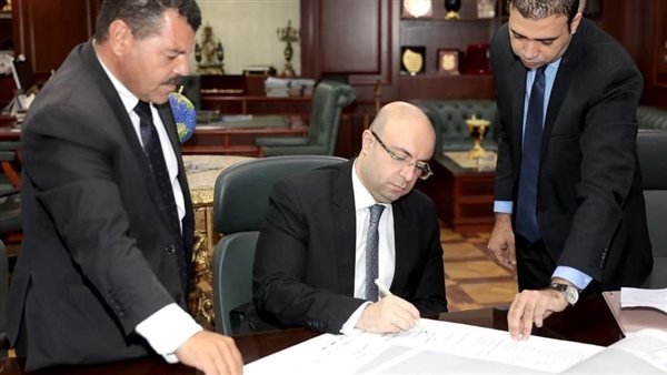 محافظ بني سويف يعتمد