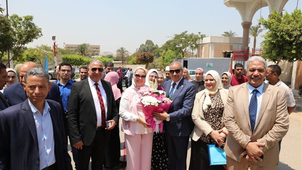  فرع البنات بجامعة