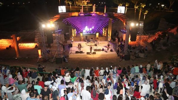 فريق مسار إجباري