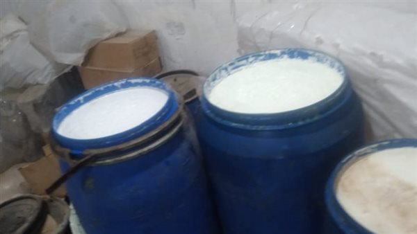 ضبط مصنع مستحضرات