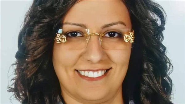 مونيكا نبيل 