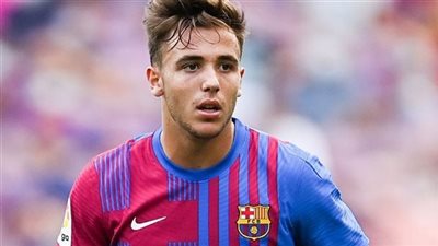 برشلونة يجدد عقد نيكو جونزاليس.. ويعلن إعارته إلى فالنسيا