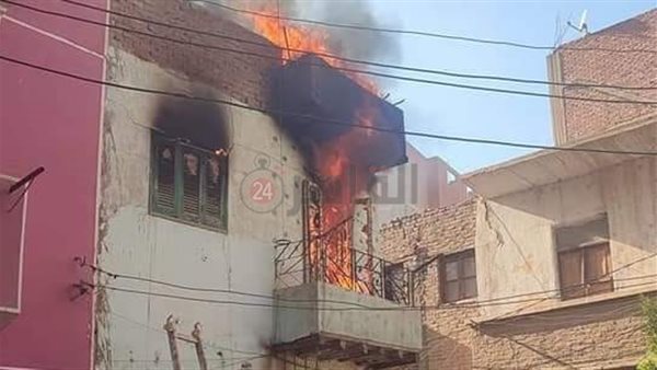 جانب من الحريق 