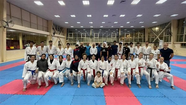 لاعبو كاراتيه نادي