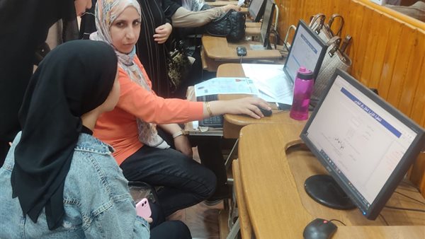 جانب من إقبال الطلاب