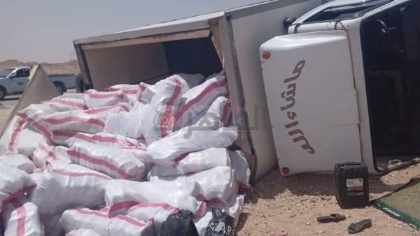 انقلاب سيارة ثلاجة