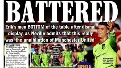 انهيار مانشستر يونايتد وبداية مفاجئة لـ برشلونة.. جولة في الصحف العالمية اليوم