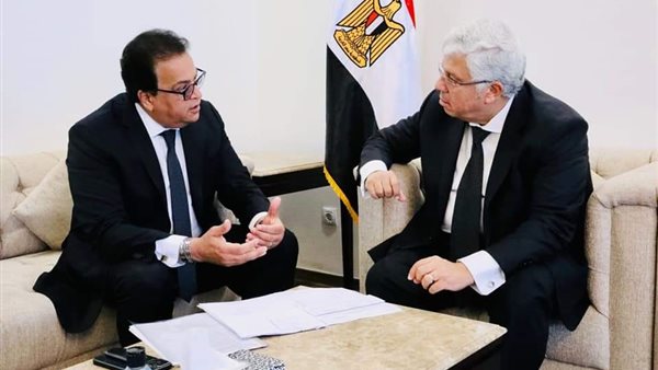 وزيرا الصحة والتعليم