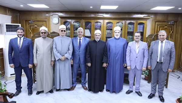  وكيل الأزهر وأمين