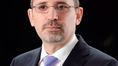 وزير خارجية الأردن يلتقي نظيره البحريني لبحث سبل التعاون 