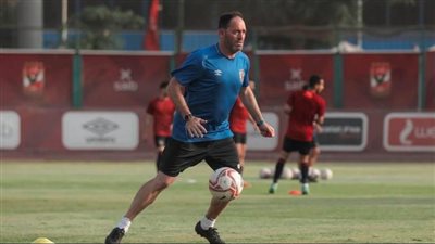 تقارير برتغالية: إقالة ريكاردو سواريش من تدريب الأهلي