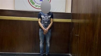 القبض على شخص بحوزته كمية من مخدر الحشيش في القاهرة