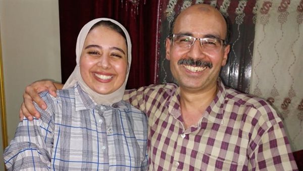 طالبة الثانوية العامة