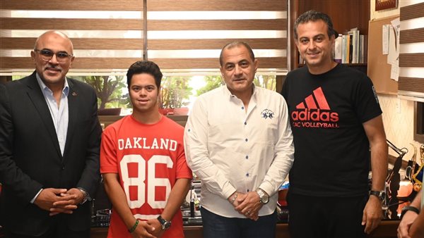 السباح محمد الحسيني