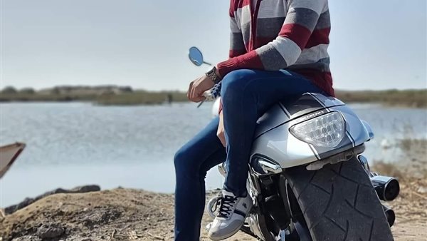 الشاب المتوفى 