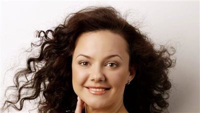 الراقصة الروسية يانا جمال حبيبة نجيب الريحاني في الضاحك الباكي