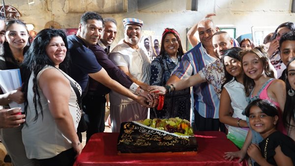 أبطال فيلم سنة أولى