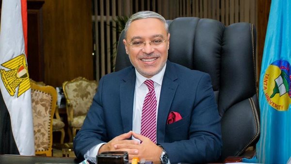 الدكتور محمود ذكي