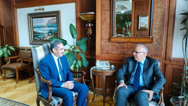 وزير الري ومحافظ