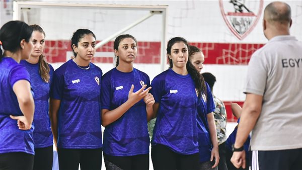 فريق الطائرة بنادي