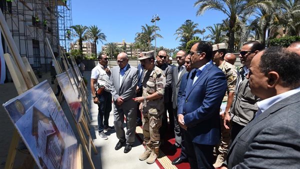  مصطفى مدبولي رئيس