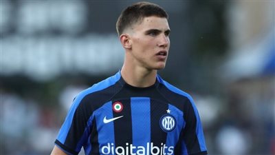 تشيزاري كاسادي لاعب إنتر ميلان يطير للندن قبل التوقيع لـ تشيلسي