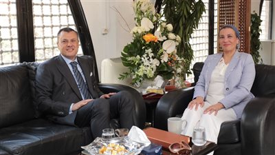 وزيرا البيئة والآثار يجتمعان لبحث التعاون المشترك لدعم السياحة البيئية والمستدامة | صور 