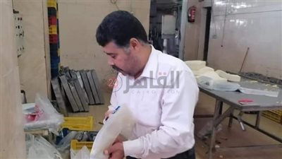 تحرير 6 مخالفات تموينية وضبط مصنع أجبان دون ترخيص في المنيا