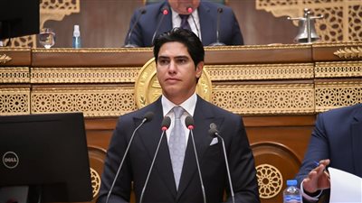 أحمد أبو هشيمة يهنئ حسن عبد الله بعد تعيينه قائمًا بأعمال محافظ البنك المركزي