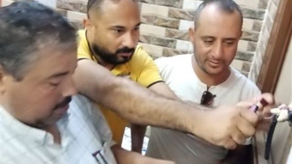 ضبط مركز تعليمي دون