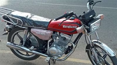 القبض على المتهم بسرقة دراجة نارية من أمام سوبر ماركت في دمياط