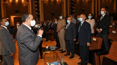 وزير الدولة للإنتاج الحربي يشهد حفل تخرج الدفعة الثالثة من الأكاديمية المصرية للهندسة والتكنولوجيا المتقدمة