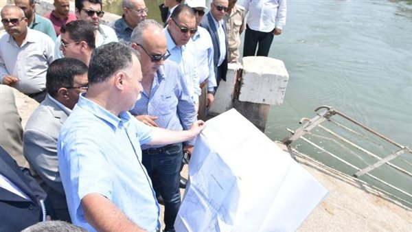 زيارة وزير الري لموقع
