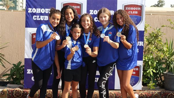 بطلات نادي الزهور